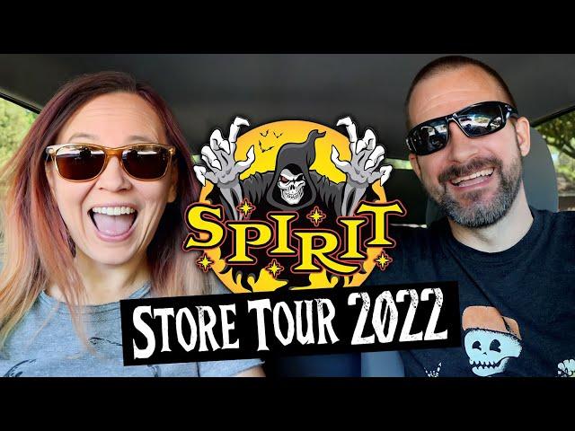 SPIRIT HALLOWEEN 2022!  Hunting for Animatronics, Props & Decor!