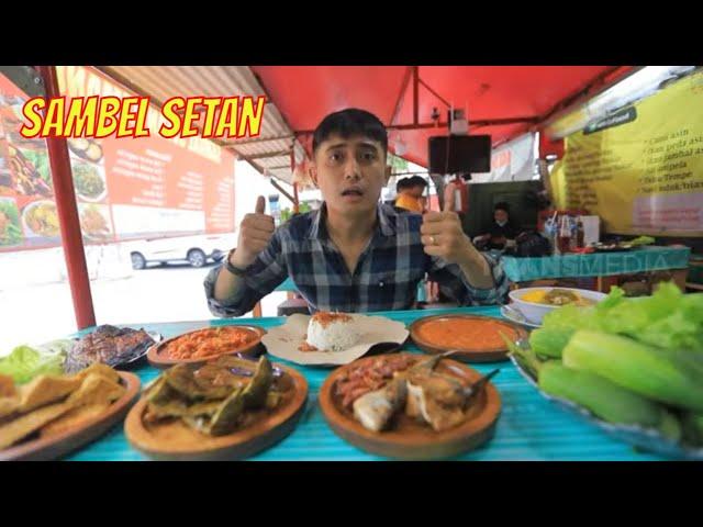 Ade Setiawan Menjajal Nikmatnya Sambel Setan Kemang | MAKAN RECEH (10/08/22)