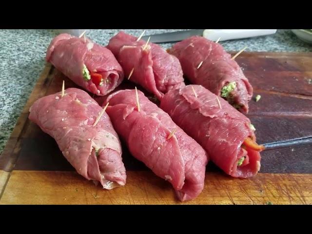 Niños envueltos. Rollitos de carne. Arrollados de Res. Carne rellena. Carne mechada. Ternera rellena