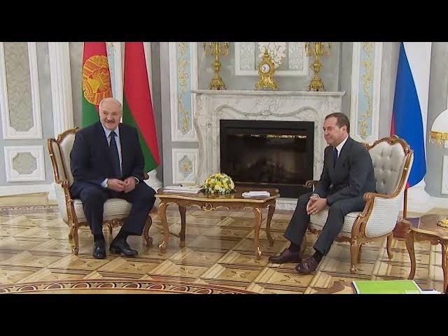 Лукашенко - Медведеву: Мы один народ, как говорит Путин. Вопросы интеграции Беларуси и России