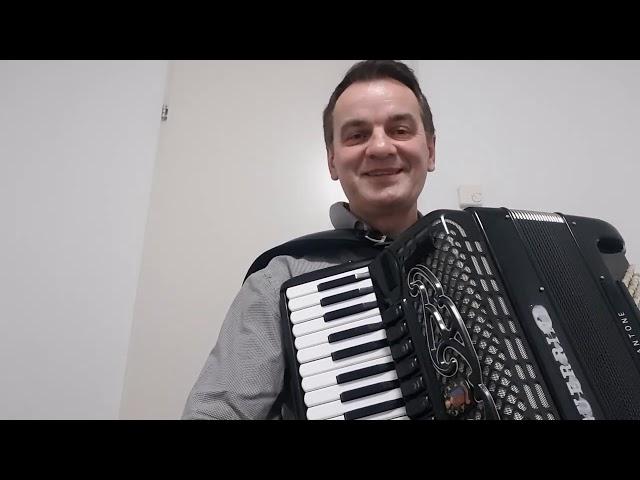 Eso Balic -svijet muzike i ucenja sviranja harmonike -Uzicko kolo-usporeno