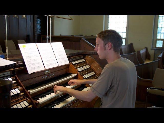 Herbert Howells: Saraband in modo elegiaco (from 'Six Pieces for Organ') | Robert Pecksmith