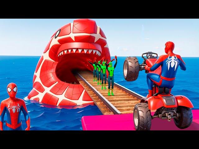 الأبطال الخارقين على دراجة نارية - Superheroes on a motorcycle ride on the Spider Mcqueen bridge