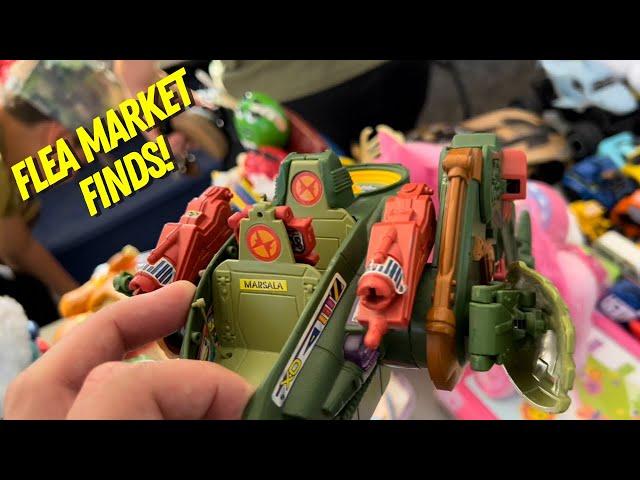 Toy Hunting at a local FLEA MARKET (Vintage Toy Hunting) Bandai Stranger Things Figure Review