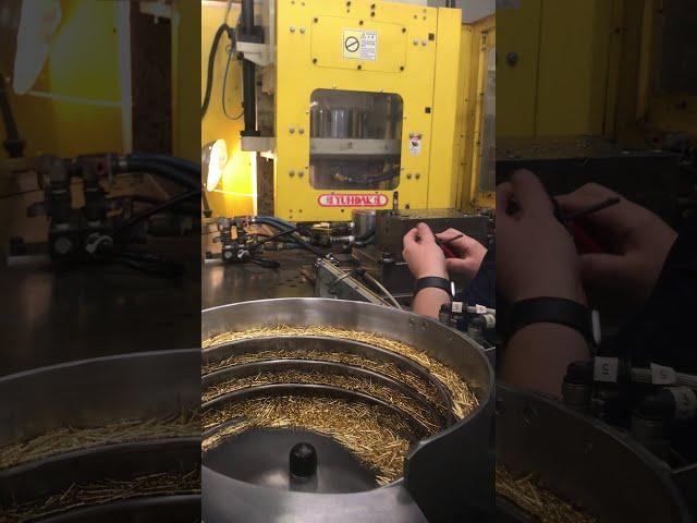Craftech - Insert Molding- Vertical Rotary Platen