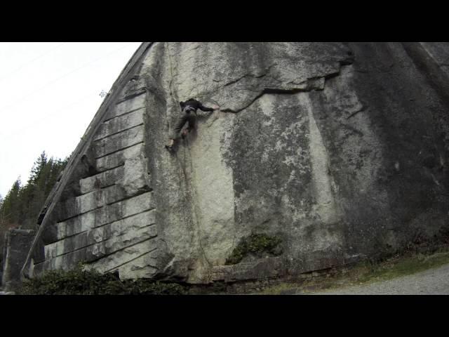 Squamish Climbing: Kangaroo Corner Solo