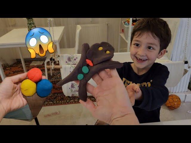 Eylül ve Poyraz Renkli Oyun Hamuruyla Çiz ve Tasarla Oyunu Oynadı | fun kids video