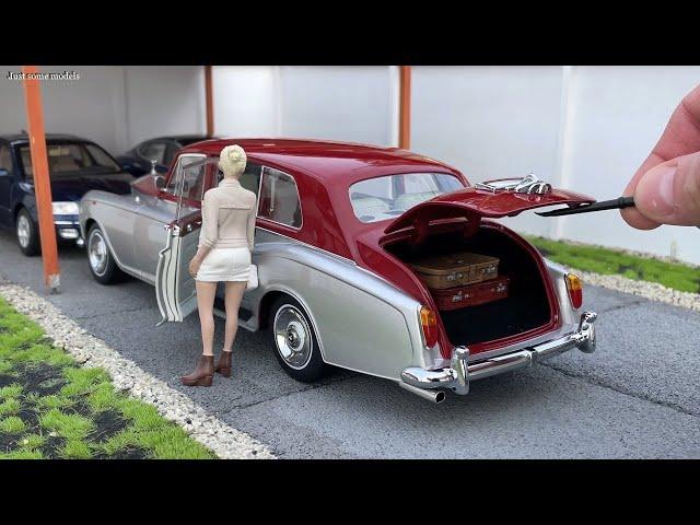 1:18 Rolls-Royce Phantom VI 1968, silver/red - Kyosho [Unboxing]