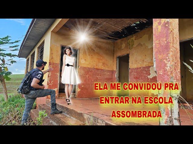 PROFESSORA ME CHAMOU PRA ENTRAR NA ESCOLA ASSOMBRADA - SPIRITBOX