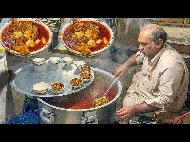 PAKISTAN'S SEVEN DEADLIEST STREET FOODS! 7 BEST VIRAL VIDEO COLLECTION - TOP STREET FOOD IN PESHAWAR