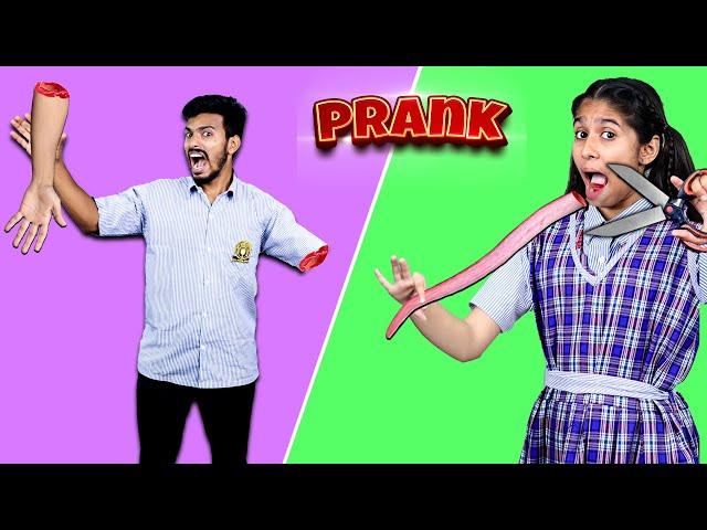 School Me PRANK Karna Pada Bhari | PRANK WAR In School