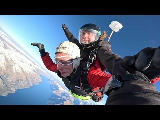 My 15000ft skydive in stunning Queenstown, New Zealand