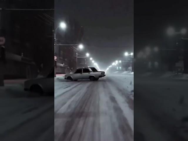 СКАЧАТЬ ВИДЕО МОЖНО ПО ССЫЛКЕ В КОММЕНТАРИЯХ #едит #друзья #гангстер #дрифт #суета #опер