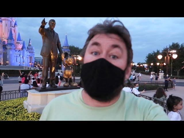 The Final Hour of Magic Kingdom for Disney World After Dark - Jungle Cruise / Splash Mountain & More