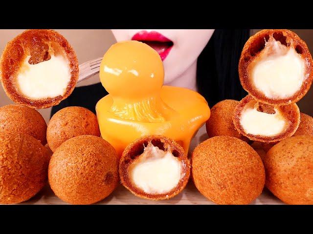 ASMR CHEESE BALLS, CHEESE SAUCE eating sounds MUKBANG맘스터치 바삭크림치즈볼과 치즈소스 먹방