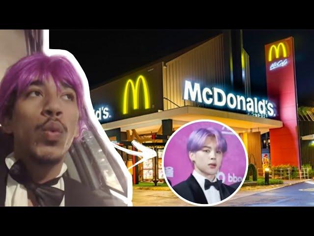 FUI NO MC DONALDS FANTASIADO DE JIMIN DO BTS KKKK - tiktok euviomar