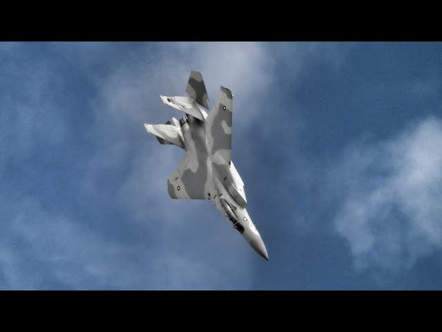 F-15QA Solo Display at Dubai Airshow 2023