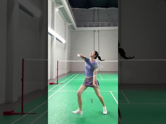 Cách đánh trái tay mạnh trong cầu lông #caulong #badminton #caulongyb
