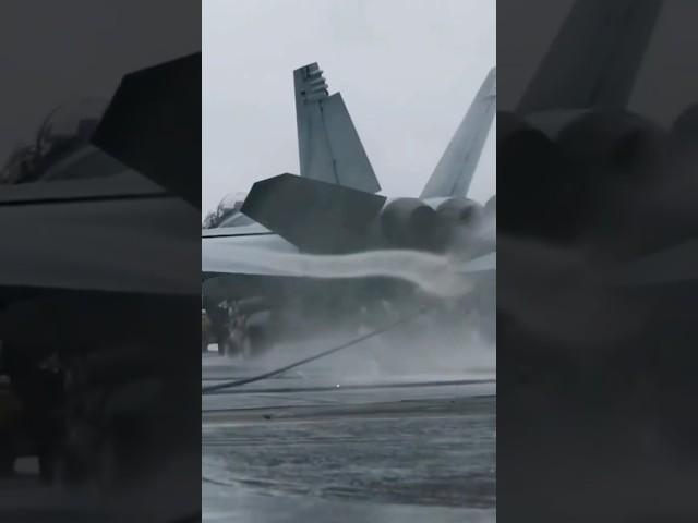 F/A-18 Super Hornet Battles Wild Weather! Dicey Carrier Landing in Wind & Rain! #NavalAviation #F18