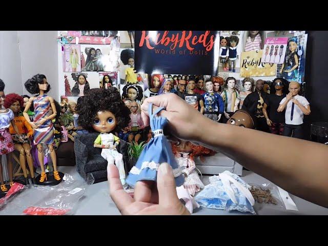 Blythe Doll & Fashion Sets. Adult Doll Collector Review