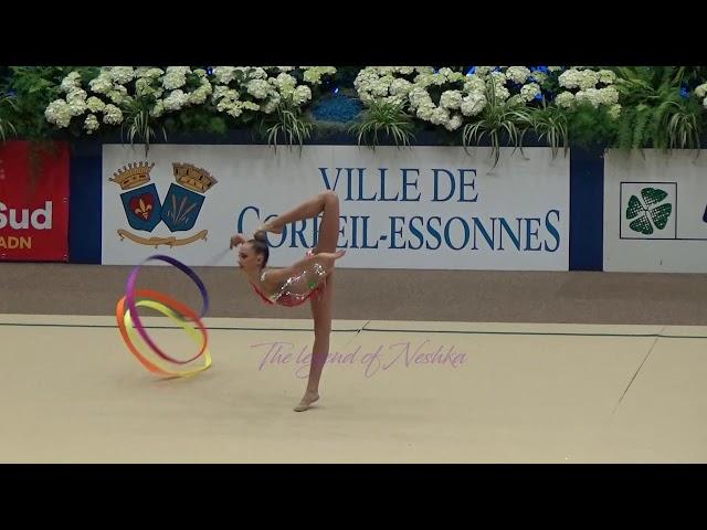 Polina ORLOVA (RUS) ribbon - 2018 Corbeil senior AA