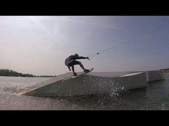 fun in the park - wakeskate wake park Hradec Kralove