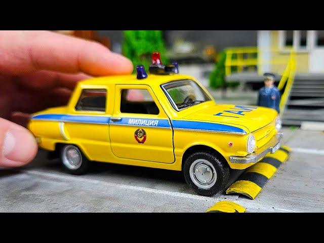 Police ZAPOROZHETS with sound and light model Technopark. About cars