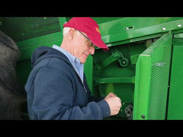 Add a tool rack to your combine | Shop Hacks | Successful Farming