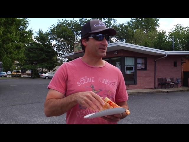 Slicing Jersey TONYS PIzza, BRICK NJ