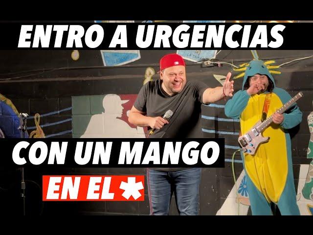 Entro a urgencias con un mango en el *