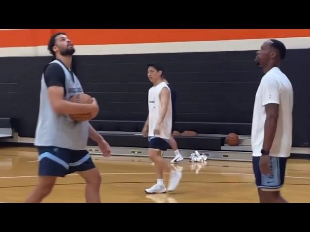 Japanese 5’8” PG Yuki Kawamura already making plays at Memphis Grizzlies training camp!!