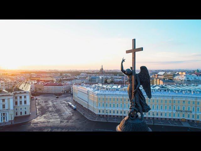 St. Petersburg from the heights. White nights, drawbridges, Neva ...