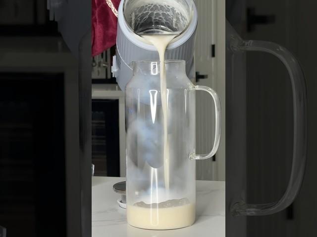 Homemade Oat Milk in 1 Minute! No Preservatives, No Sliminess 