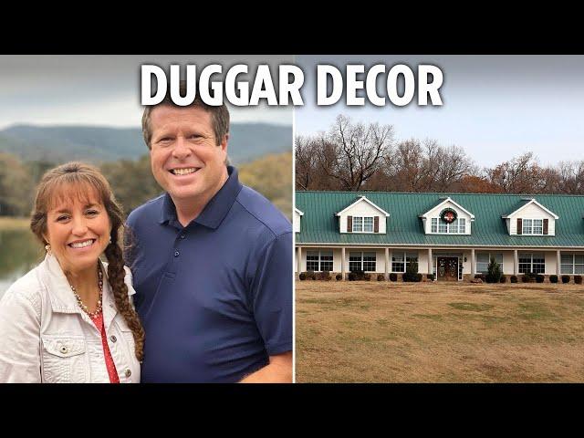 Duggar family's humble Christmas decorations seen in new pics 3 years after show cancelation