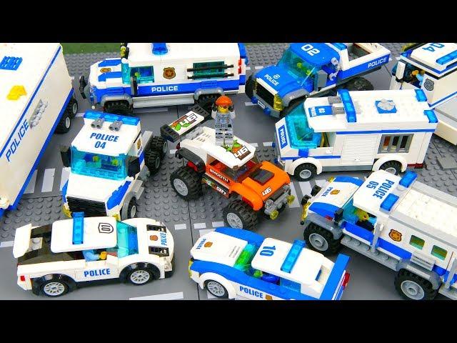 Lego Police cars catch the robber