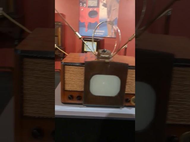 Old Televisions from 1950 Spark Museum