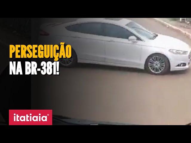 CARRO PERSEGUE CARRETA NA BR-381 E CAMINHONEIRO PEDE SOCORRO À PRF