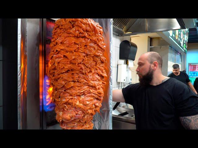 Cult kebab for 31 years in Hamburg Steindamm | Batman Restaurant