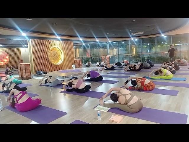 1 Hrs Morning Vinyasa Flow Weight Loss Yoga Flow With Souvik 