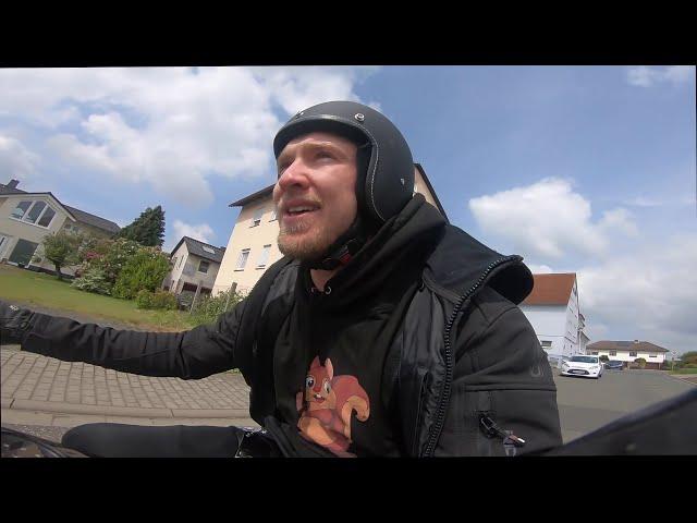 riding a motorcyle in german