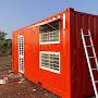 Movable container house