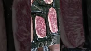 Unboxing Johnny Prime's MEAT!