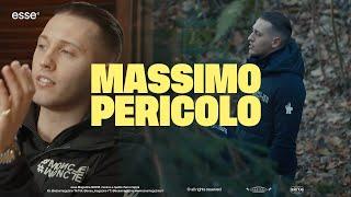 Massimo Pericolo pranza nel bosco con la sua ragazza, i suoi amici, il suo team | esse Magazine