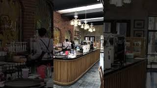 Toko kopi Padma tjantik Tunjungan,Cafe hits Surabaya #shorts