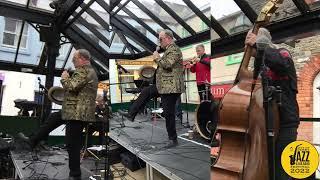 Dougie Breslin & his band performing 'New York New York' City of Derry Jazz Festival 2022