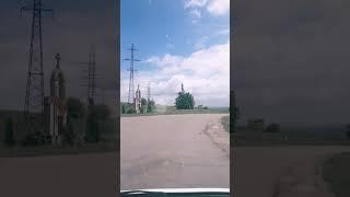 29 мая 2025 г. Сегодня в Молдове солнечно  дождя нет и тучки белые красивые на небе