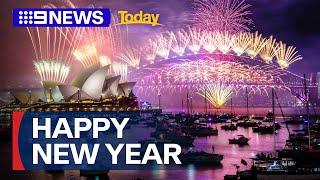 One million people pack Sydney Harbour as Australia welcomes in the new year | 9 News Australia