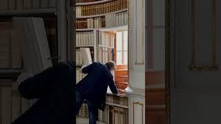 Уникальная Библиотека аббатства Адмонт построенная в 1776 году. Австрия.