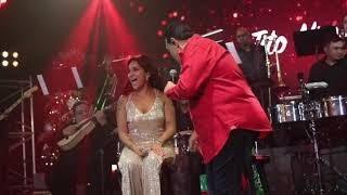 Tito Nieves & Daniela Darcourt - De Mí Enamórate (En Vivo)