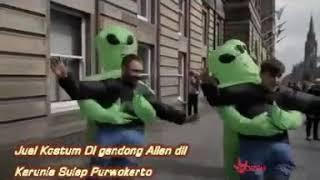 KOSTUM BALON DI GENDONG ALIEN COSPLAY BADUT LUCU KREATIF PESTA ULTAH KOSTUM ANGIN